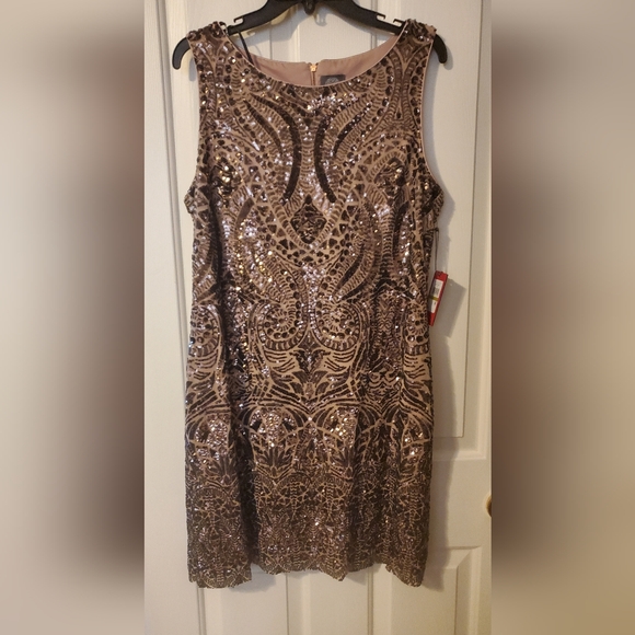 Cocktail dress - Picture 1 of 7